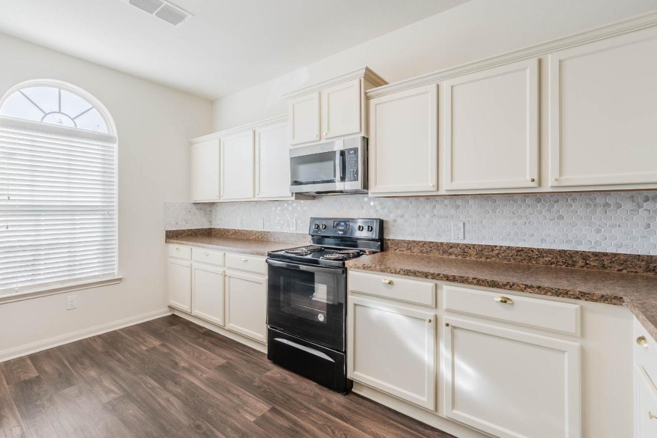 Luxury 5Br Dallas Retreat With Business Amenities - Perfect For Business Travelers, Families & Groups Exteriör bild